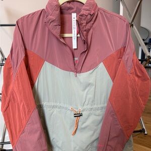 Lululemon Evergreen Anorak in Brier Rose/Pale Raspberry/Natural Ivory Running